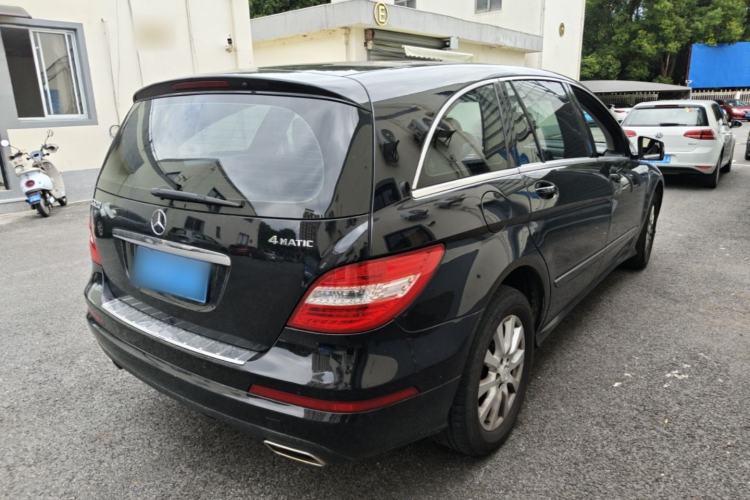Used Mercedes-Benz R-Class 2014 R 320 4MATIC Business Model Rear Right 45 Deg