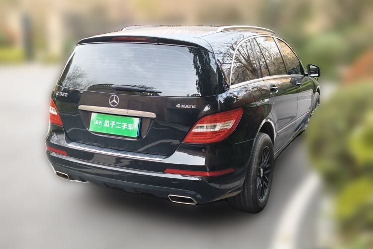 Used Mercedes-Benz R-Class 2014 R 320 4MATIC Business Model Rear Right 45 Deg