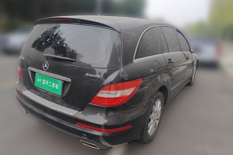 Used Mercedes-Benz R-Class 2014 R 320 4MATIC Business Model Rear Right 45 Deg