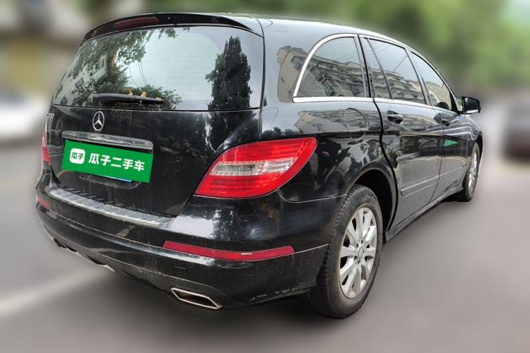 Used Mercedes-Benz R-Class 2014 R 320 4MATIC Business Model Rear Right 45 Deg