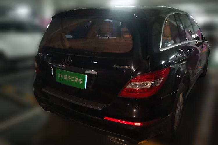 Used Mercedes-Benz R-Class 2014 R 320 4MATIC Business Model Rear Right 45 Deg