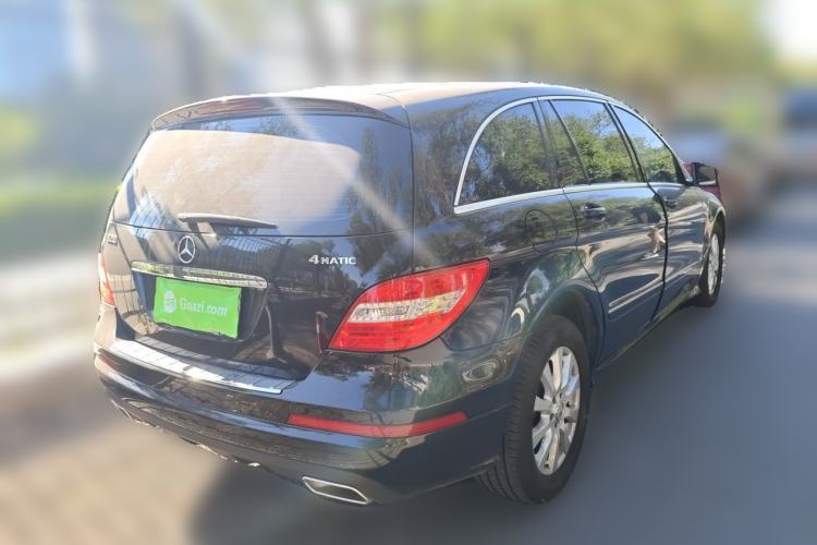 Used Mercedes-Benz R-Class 2014 R 320 4MATIC Business Model Rear Right 45 Deg