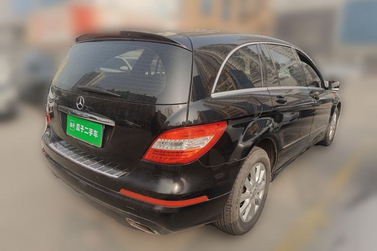 Used Mercedes-Benz R-Class 2014 R 320 4MATIC Business Model Rear Right 45 Deg