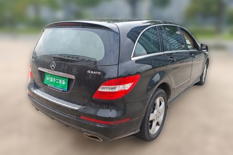 Used Mercedes-Benz R-Class 2014 R 400 4MATIC Business Model Rear Right 45 Deg