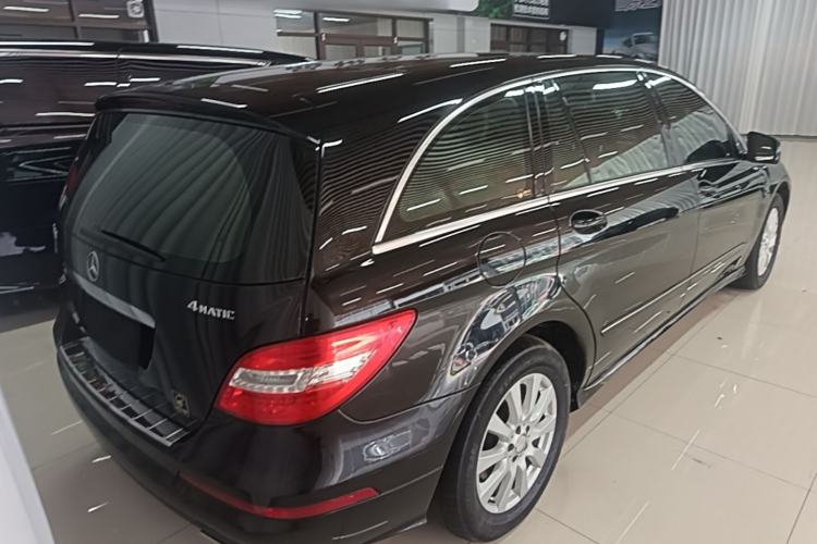 Used Mercedes-Benz R-Class 2014 R 320 4MATIC Business Model Rear Right 45 Deg