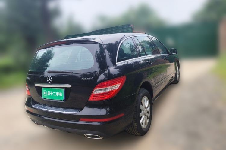 Used Mercedes-Benz R-Class 2014 R 320 4MATIC Business Model Rear Right 45 Deg