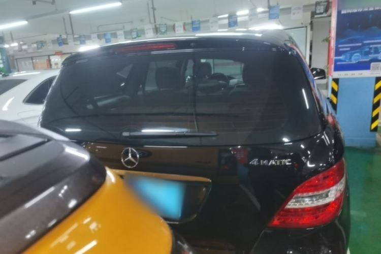 Used Mercedes-Benz R-Class 2014 R 320 4MATIC Business Model Rear