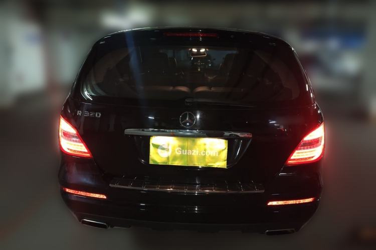 Used Mercedes-Benz R-Class 2014 R 320 4MATIC Business Model Rear