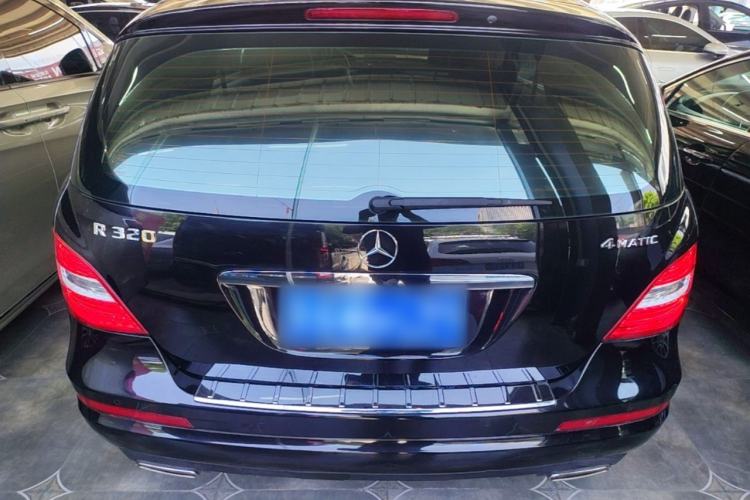Used Mercedes-Benz R-Class 2014 R 320 4MATIC Business Model Rear