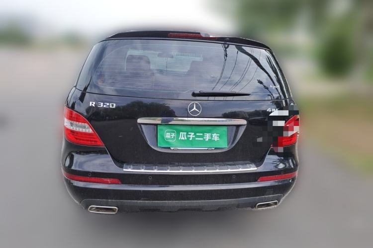 Used Mercedes-Benz R-Class 2014 R 320 4MATIC Luxury Model Rear