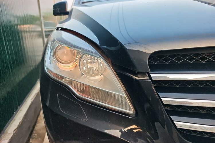 Used Mercedes-Benz R-Class 2014 R 320 4MATIC Luxury Model Right Front Headlight