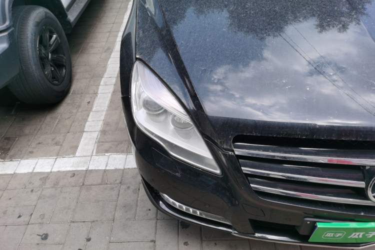 Used Mercedes-Benz R-Class 2014 R 320 4MATIC Business Model Right Front Headlight