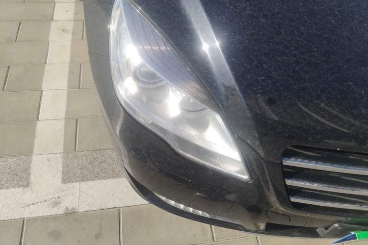 Used Mercedes-Benz R-Class 2014 R 320 4MATIC Business Model Right Front Headlight