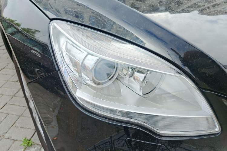 Used Mercedes-Benz R-Class 2014 R 320 4MATIC Business Model Right Front Headlight