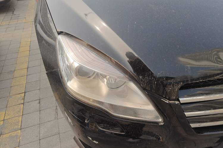 Used Mercedes-Benz R-Class 2014 R 320 4MATIC Business Model Right Front Headlight