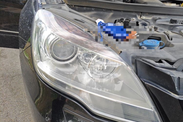 Used Mercedes-Benz R-Class 2014 R 320 4MATIC Luxury Model Right Front Headlight