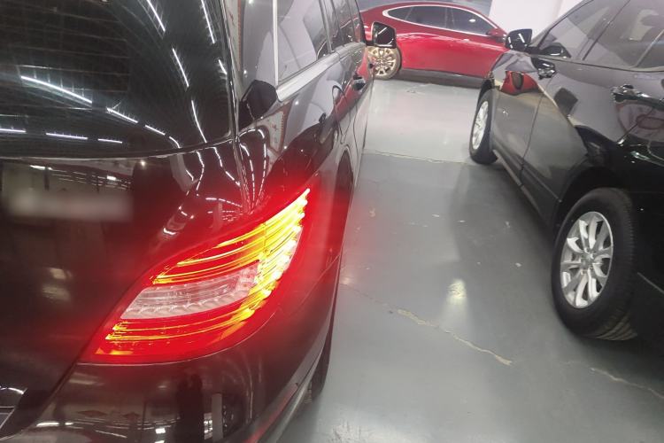 Used Mercedes-Benz R-Class 2014 R 320 4MATIC Business Model Right Rear Taillight