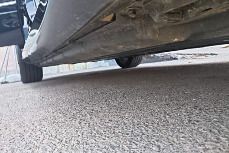 Used Mercedes-Benz R-Class 2014 R 320 4MATIC Business Model Right Side Sill