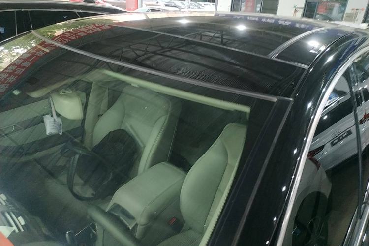 Used Mercedes-Benz R-Class 2014 R 320 4MATIC Business Model Roof
