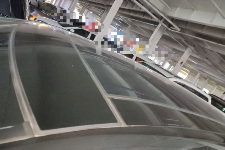 Used Mercedes-Benz R-Class 2014 R 320 4MATIC Business Model Roof
