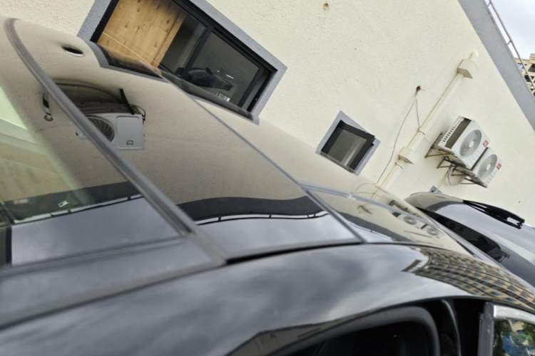 Used Mercedes-Benz R-Class 2014 R 320 4MATIC Business Model Roof