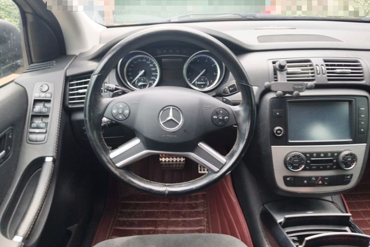 Used Mercedes-Benz R-Class 2014 R 320 4MATIC Business Model Steering Wheel