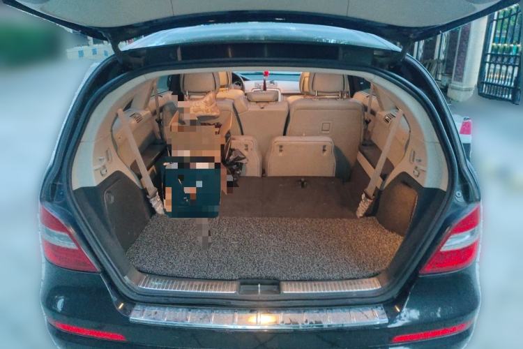 Used Mercedes-Benz R-Class 2014 R 320 4MATIC Business Model Trunk