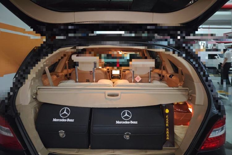 Used Mercedes-Benz R-Class 2014 R 400 4MATIC Business Model Trunk