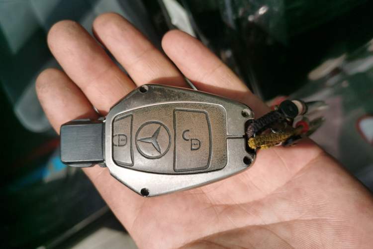 Used Mercedes-Benz R-Class 2014 R 320 4MATIC Business Model Vehicle Key