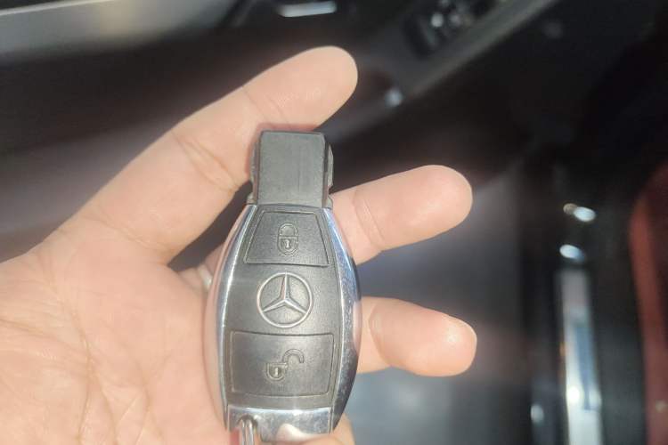 Used Mercedes-Benz R-Class 2014 R 320 4MATIC Business Model Vehicle Key