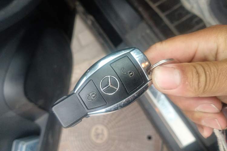 Used Mercedes-Benz R-Class 2014 R 320 4MATIC Business Model Vehicle Key
