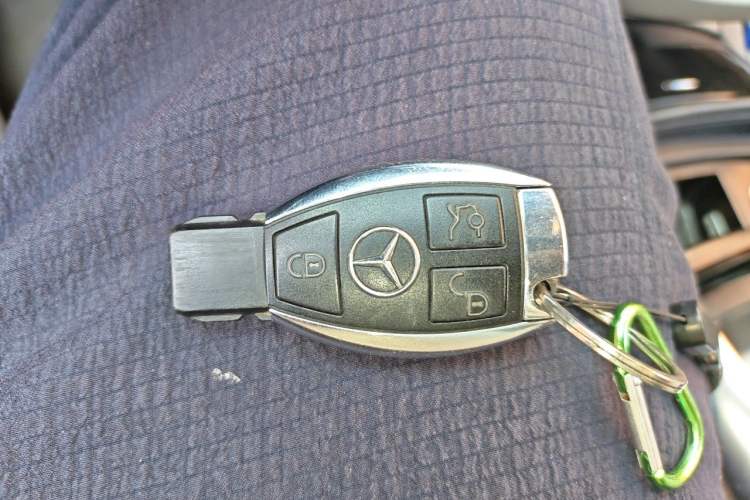 Used Mercedes-Benz R-Class 2014 R 400 4MATIC Business Model Vehicle Key