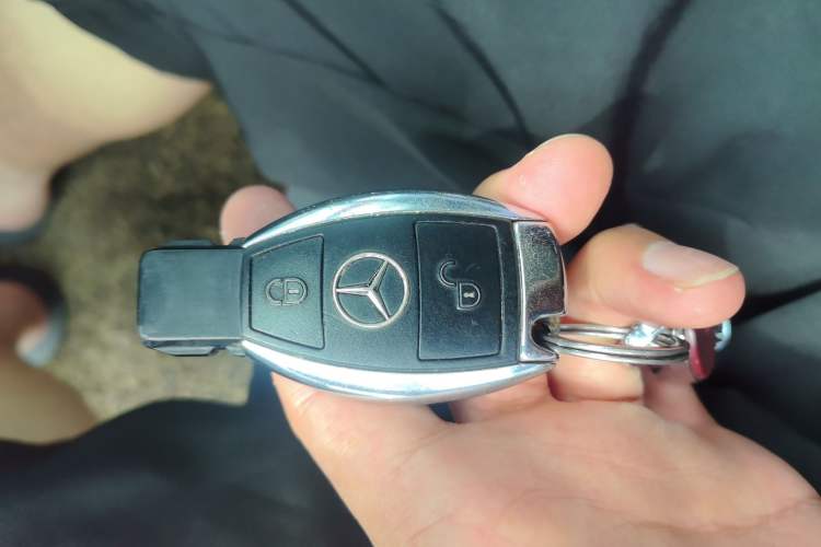 Used Mercedes-Benz R-Class 2014 R 320 4MATIC Business Model Vehicle Key