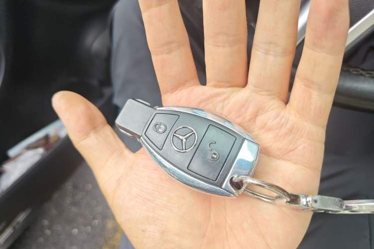 Used Mercedes-Benz R-Class 2014 R 320 4MATIC Business Model Vehicle Key