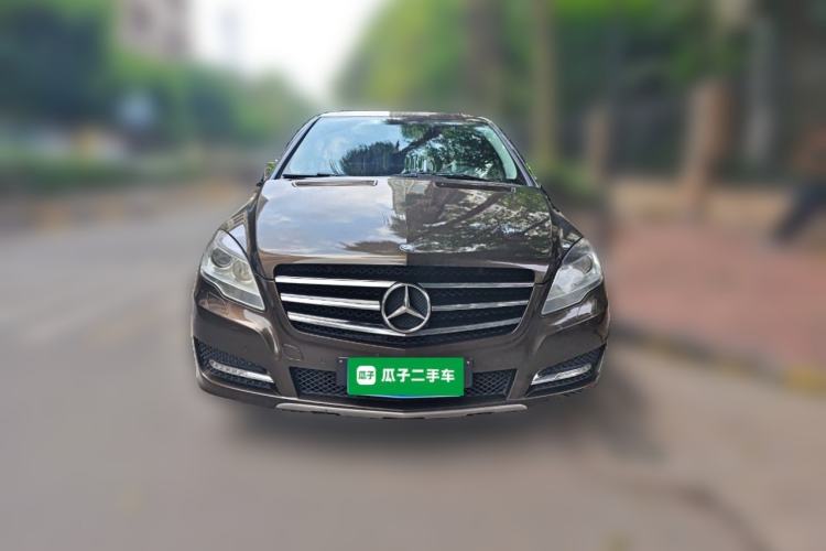 Used Mercedes-Benz R-Class 2014 R 320 4MATIC Business Model Exterior 1