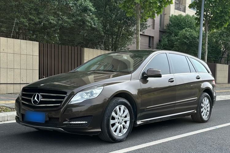 Used Mercedes-Benz R-Class 2014 R 320 4MATIC Business Model Interior 2