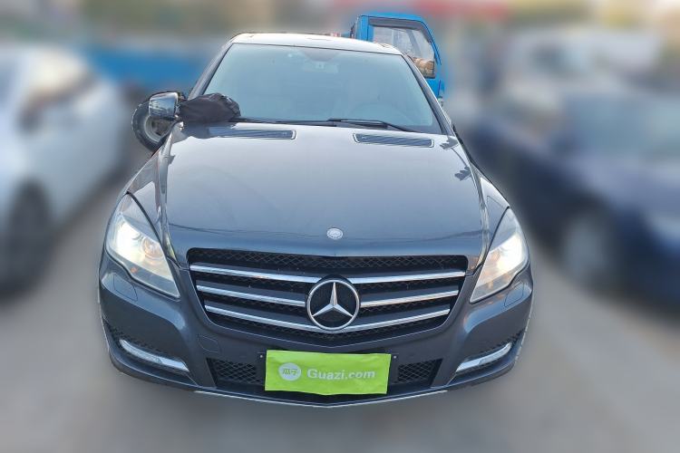 Used Mercedes-Benz R-Class 2014 R 320 4MATIC Luxury Model Front