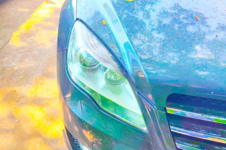 Used Mercedes-Benz R-Class 2014 R 400 4MATIC Business Model Right Front Headlight