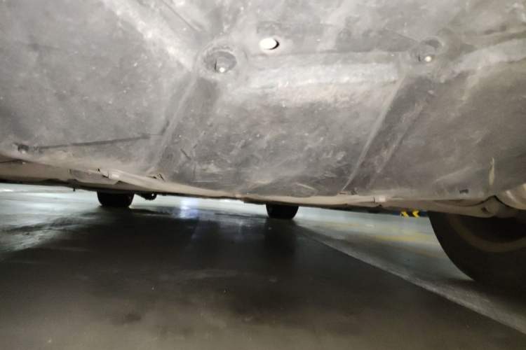 Used Mercedes-Benz R-Class 2014 R 400 4MATIC Business Model Chassis Rear