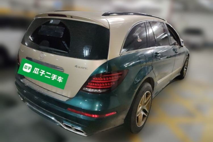 Used Mercedes-Benz R-Class 2014 R 400 4MATIC Business Model Rear Right 45 Deg