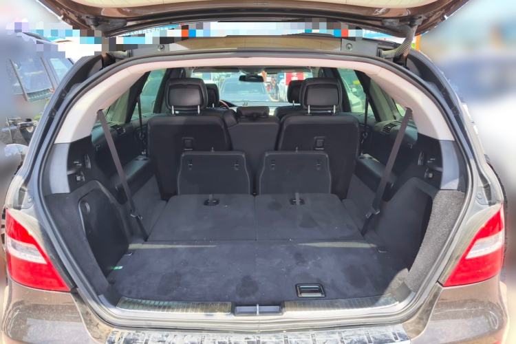 Used Mercedes-Benz R-Class 2014 R 320 4MATIC Business Model Trunk