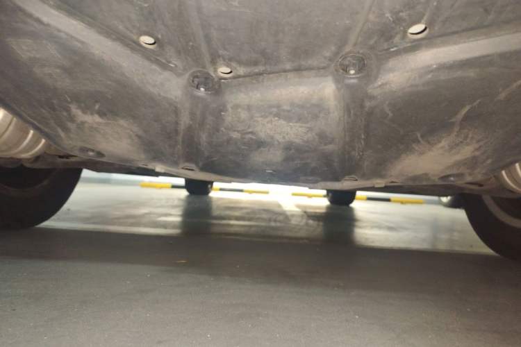 Used Mercedes-Benz R-Class 2014 R 320 4MATIC Business Model Chassis Rear