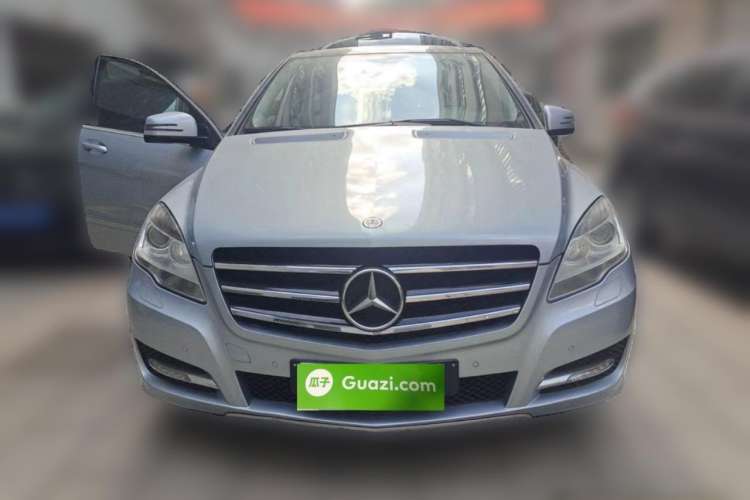 Used Mercedes-Benz R-Class 2014 R 320 4MATIC Business Model Front