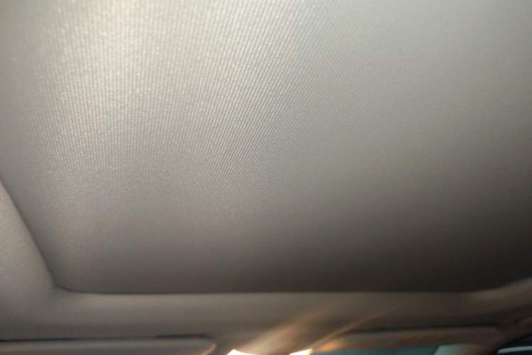 Used Mercedes-Benz R-Class 2014 R 320 4MATIC Business Model Headliner