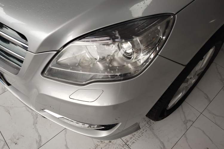 Used Mercedes-Benz R-Class 2014 R 320 4MATIC Business Model Left Front Headlight