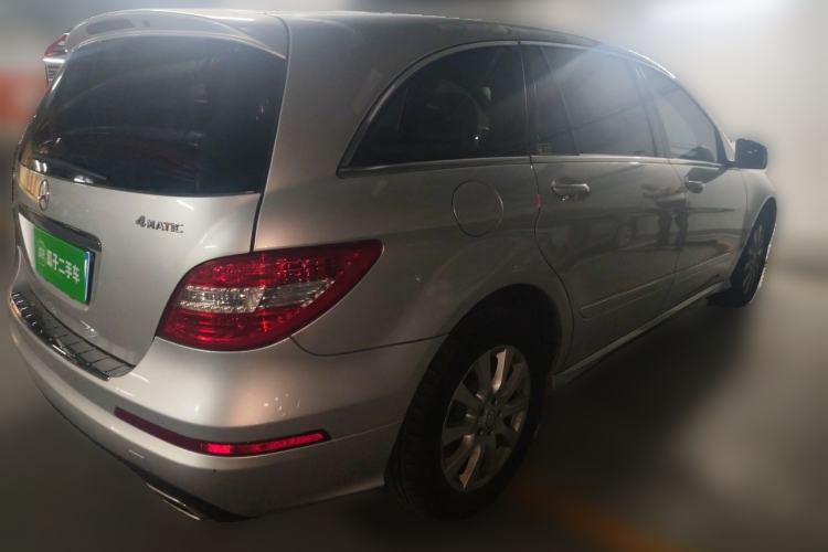 Used Mercedes-Benz R-Class 2014 R 320 4MATIC Business Model Rear Right 45 Deg