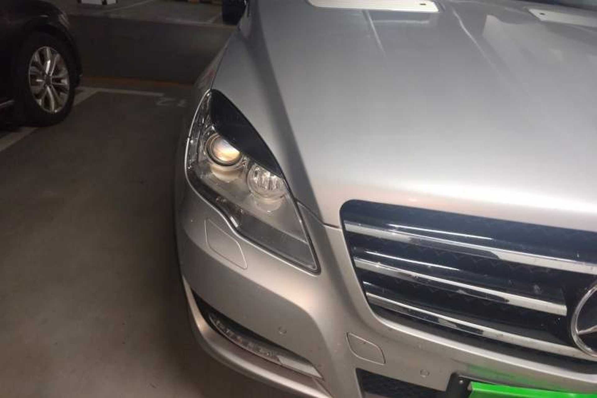 Used Mercedes-Benz R-Class 2014 R 320 4MATIC Business Model Right Front Headlight