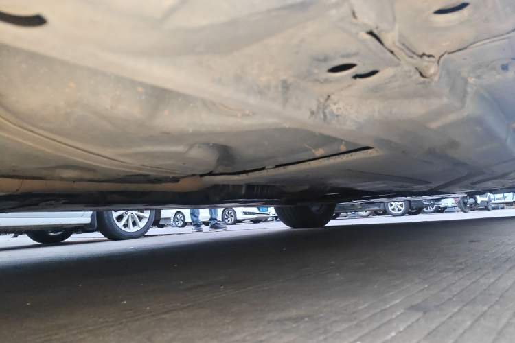 Used Mercedes-Benz R-Class 2014 R 320 4MATIC Business Model Chassis Rear Right