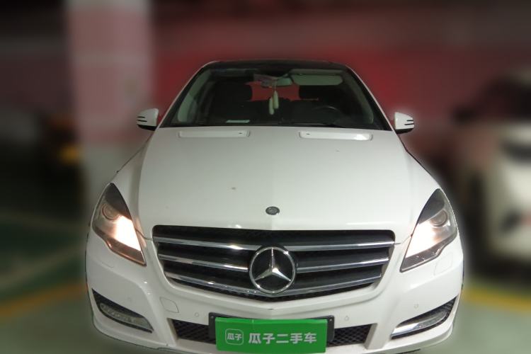 Used Mercedes-Benz R-Class 2014 R 320 4MATIC Business Model Exterior 1