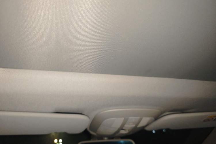 Used Mercedes-Benz R-Class 2014 R 320 4MATIC Luxury Model Headliner